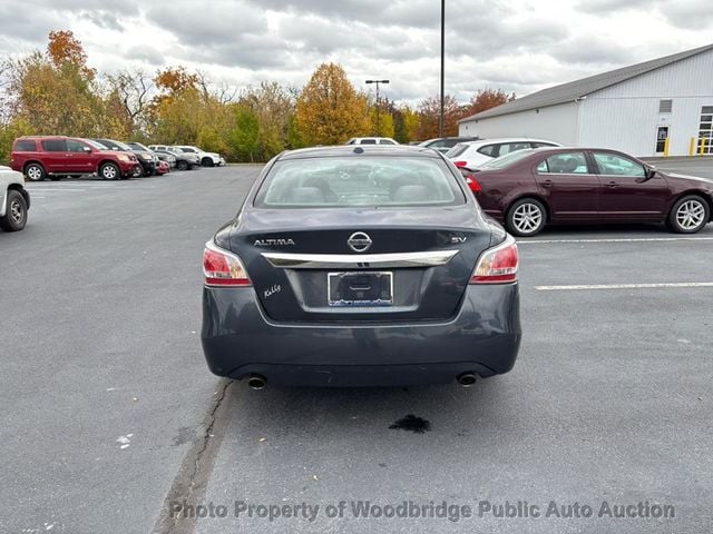 2015 Nissan Altima 4dr Sedan I4 2.5 SV - 22935773 - 3