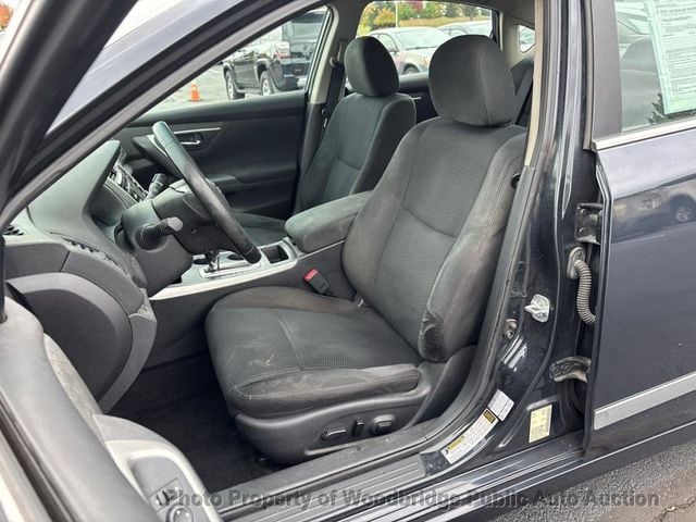 2015 Nissan Altima 4dr Sedan I4 2.5 SV - 22935773 - 6