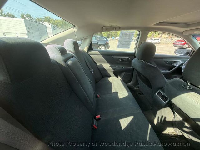 2015 Nissan Altima 4dr Sedan I4 2.5 SV - 23083561 - 8