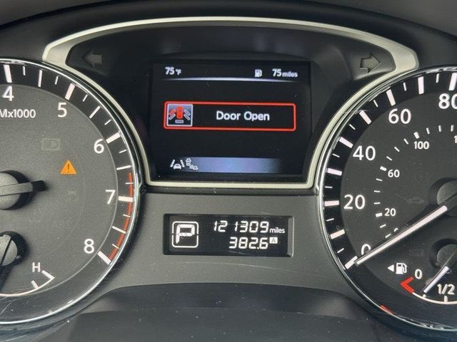 2015 Nissan Altima 4dr Sedan I4 2.5 SV - 23079035 - 17