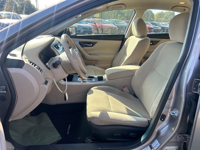 2015 Nissan Altima 4dr Sedan I4 2.5 SV - 23089633 - 7