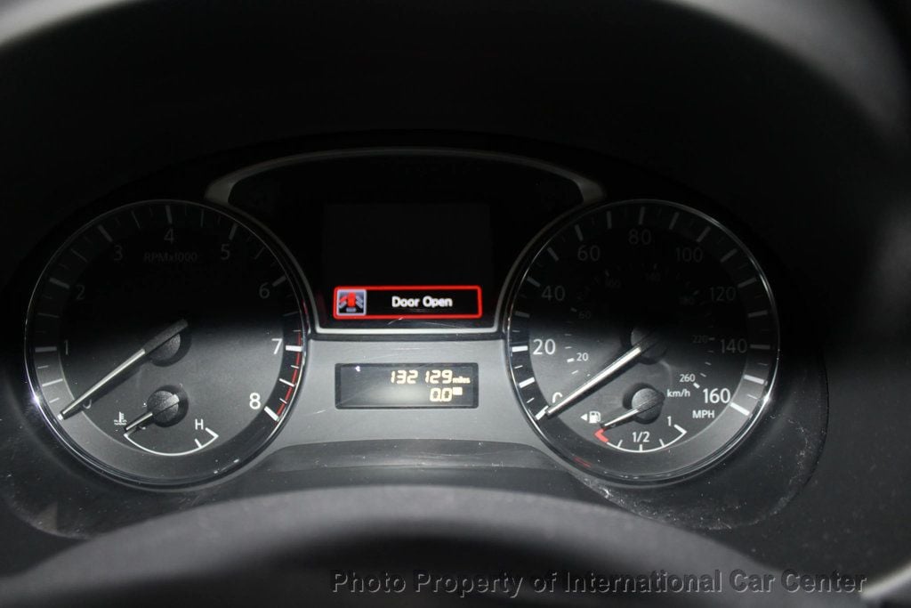 2015 Nissan Altima 4dr Sedan I4 2.5 SV - 22884143 - 11
