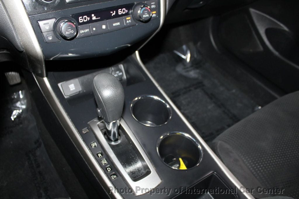 2015 Nissan Altima 4dr Sedan I4 2.5 SV - 22884143 - 14