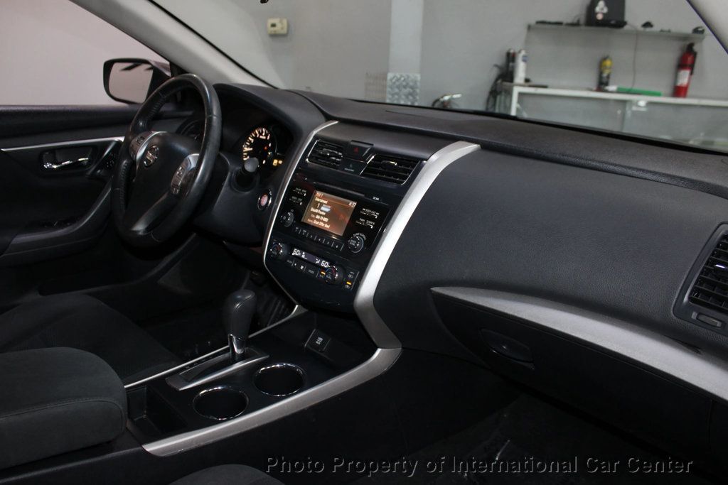 2015 Nissan Altima 4dr Sedan I4 2.5 SV - 22884143 - 28