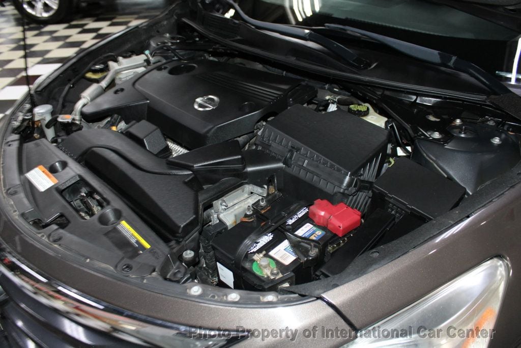 2015 Nissan Altima 4dr Sedan I4 2.5 SV - 22884143 - 33