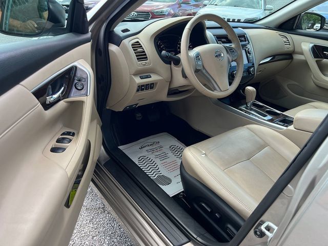 2015 Nissan Altima 4dr Sedan V6 3.5 SL - 23061584 - 9