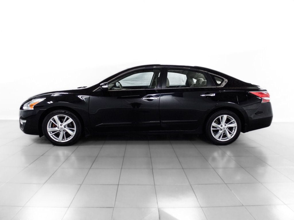 2015 Nissan Altima SV - 22564186 - 2