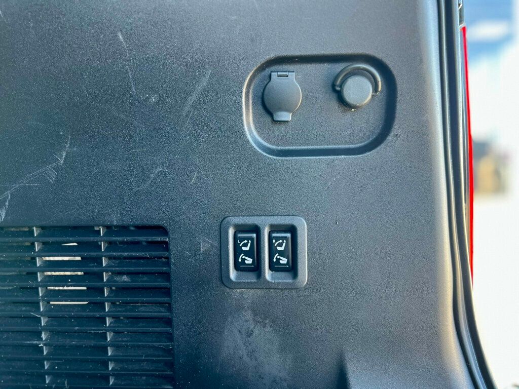 2015 Nissan Armada 2WD 4dr SL - 22960588 - 9