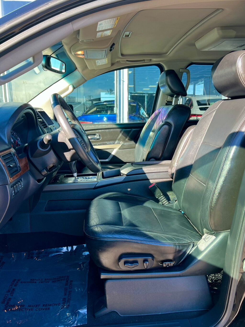 2015 Nissan Armada 2WD 4dr SL - 22960588 - 13