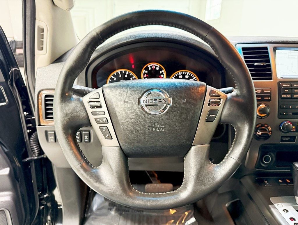 2015 Nissan Armada Platinum photo 10