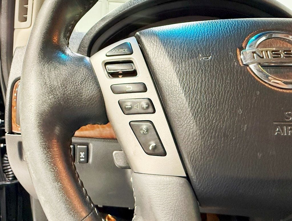 2015 Nissan Armada Platinum photo 12