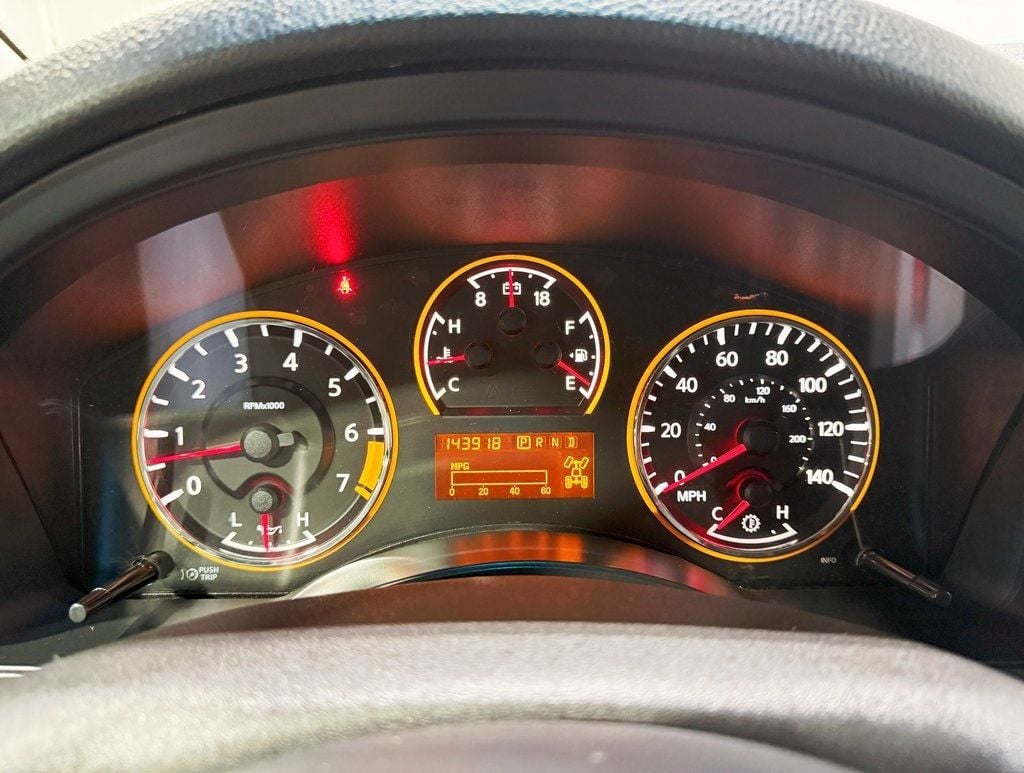 2015 Nissan Armada Platinum photo 14