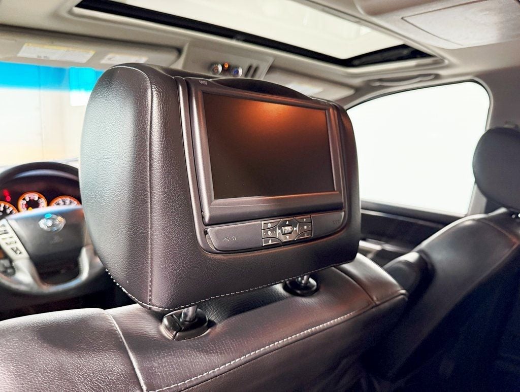 2015 Nissan Armada Platinum photo 35