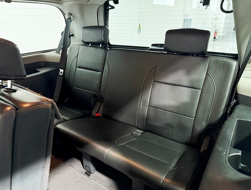 2015 Nissan Armada Platinum photo 36
