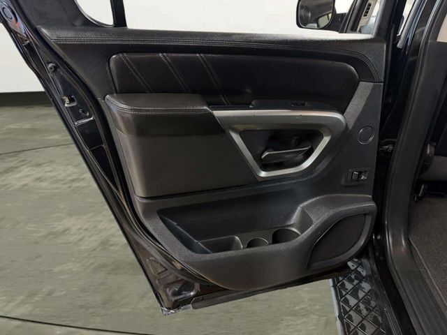 2015 Nissan Armada 4WD 4dr Platinum - 22979974 - 23