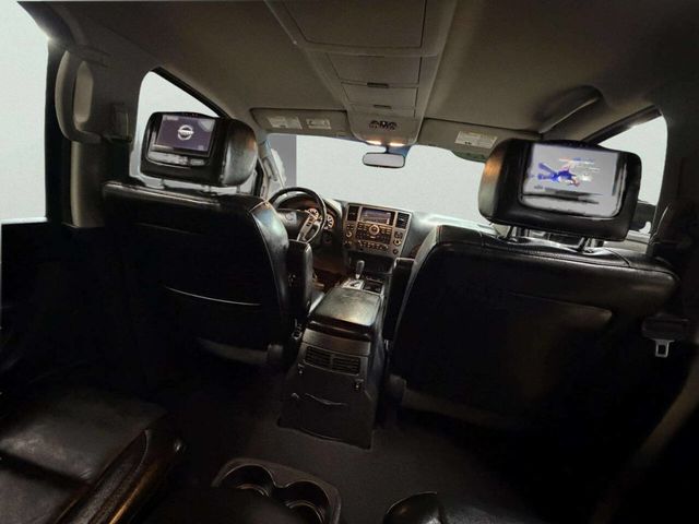 2015 Nissan Armada 4WD 4dr Platinum - 22979974 - 32