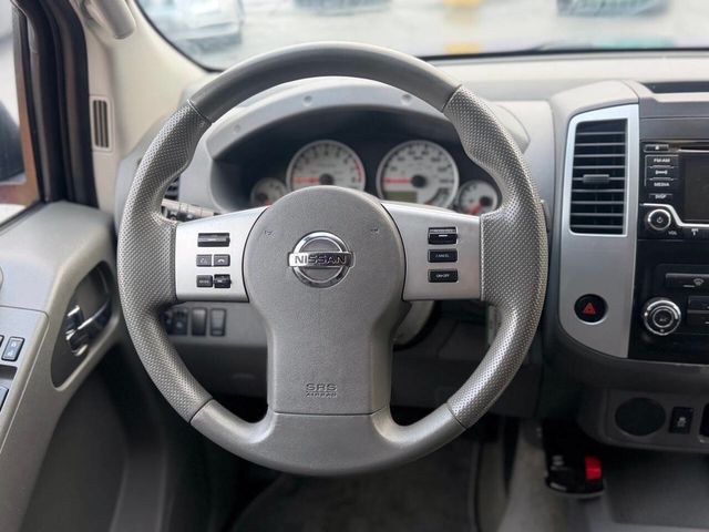 2015 Nissan Frontier 2WD Crew Cab SWB Automatic Desert Runner - 22975803 - 15