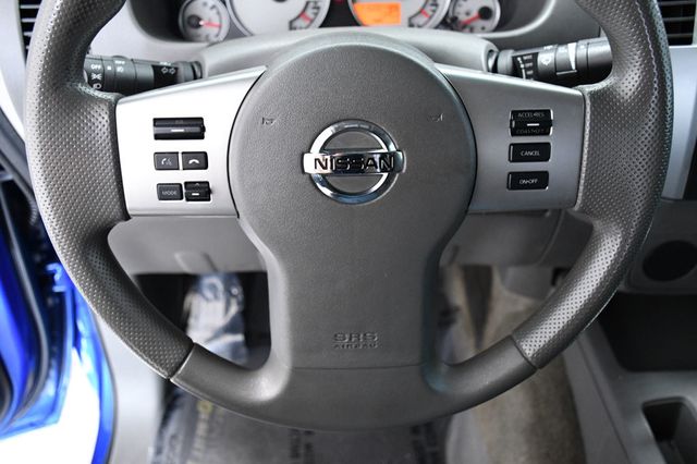 2015 Nissan Frontier 2WD Crew Cab SWB Automatic Desert Runner - 23011534 - 19