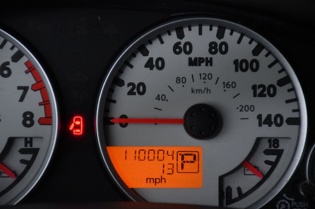 2015 Nissan Frontier 2WD Crew Cab SWB Automatic Desert Runner - 23011534 - 22