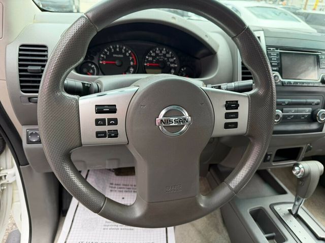 2015 Nissan Frontier 2WD Crew Cab SWB Automatic SV - 23053601 - 18
