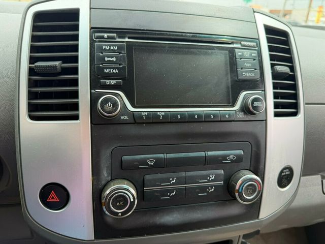2015 Nissan Frontier 2WD Crew Cab SWB Automatic SV - 23053601 - 21