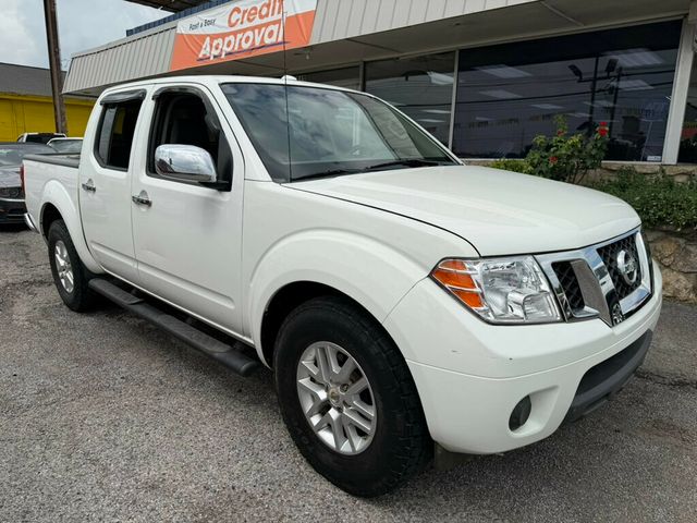 2015 Nissan Frontier 2WD Crew Cab SWB Automatic SV - 23053601 - 5