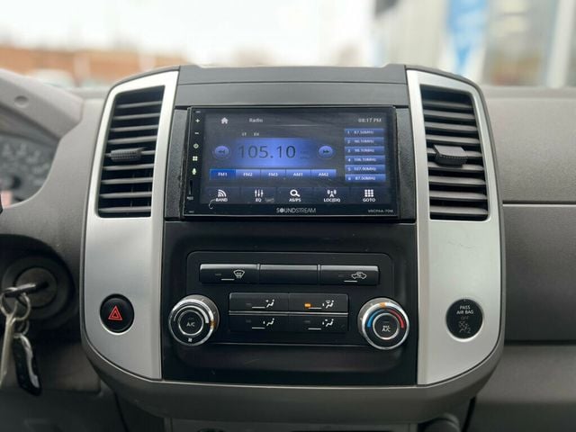 2015 Nissan Frontier 2WD King Cab I4 Automatic S - 22976920 - 17