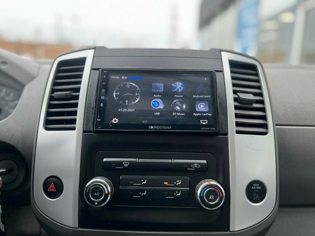 2015 Nissan Frontier 2WD King Cab I4 Automatic S - 22976920 - 18