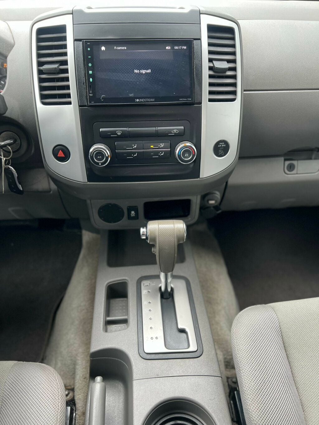 2015 Nissan Frontier 2WD King Cab I4 Automatic S - 22976920 - 21