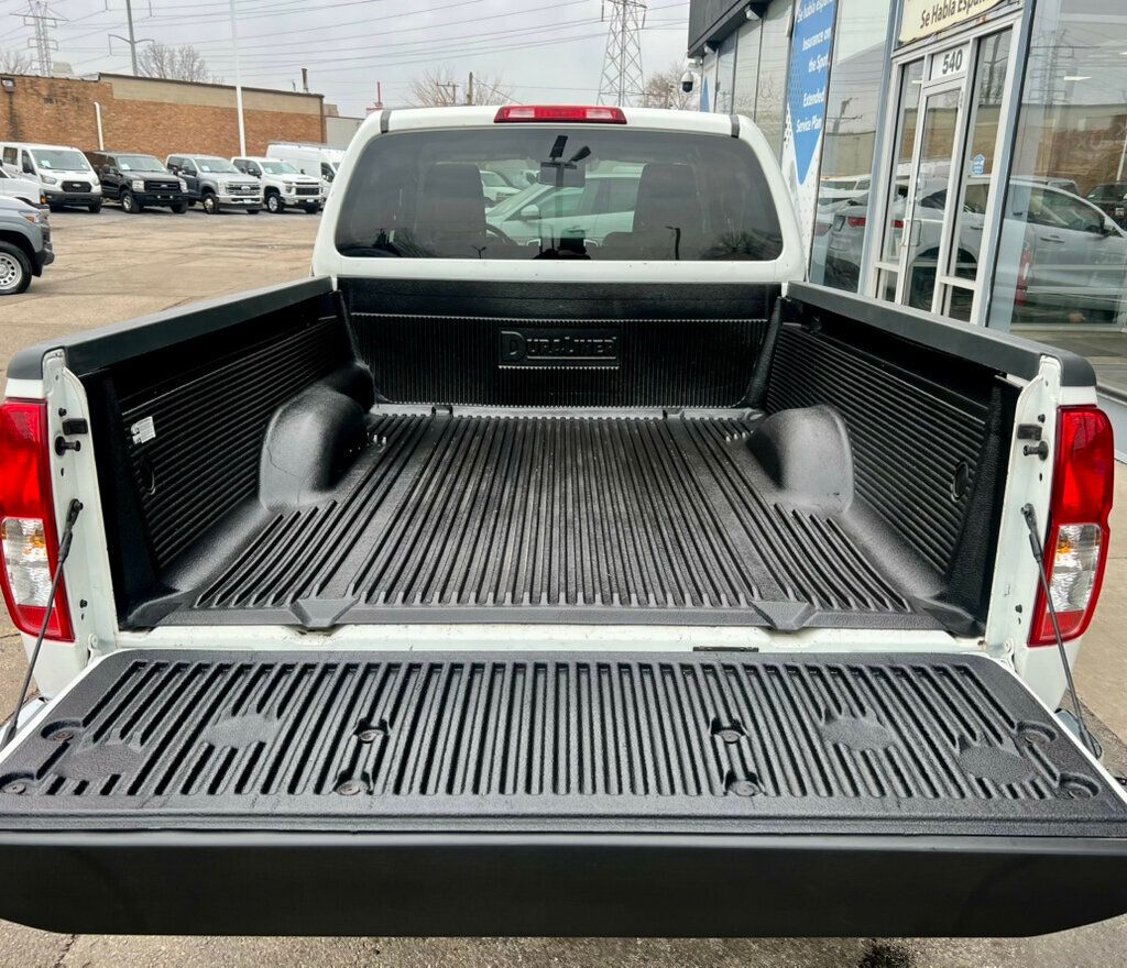 2015 Nissan Frontier 2WD King Cab I4 Automatic S - 22976920 - 6