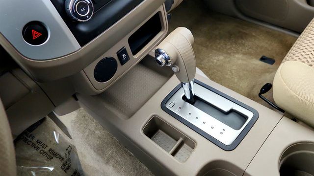 2015 Nissan Frontier 2WD King Cab I4 Automatic SV - 23004616 - 15