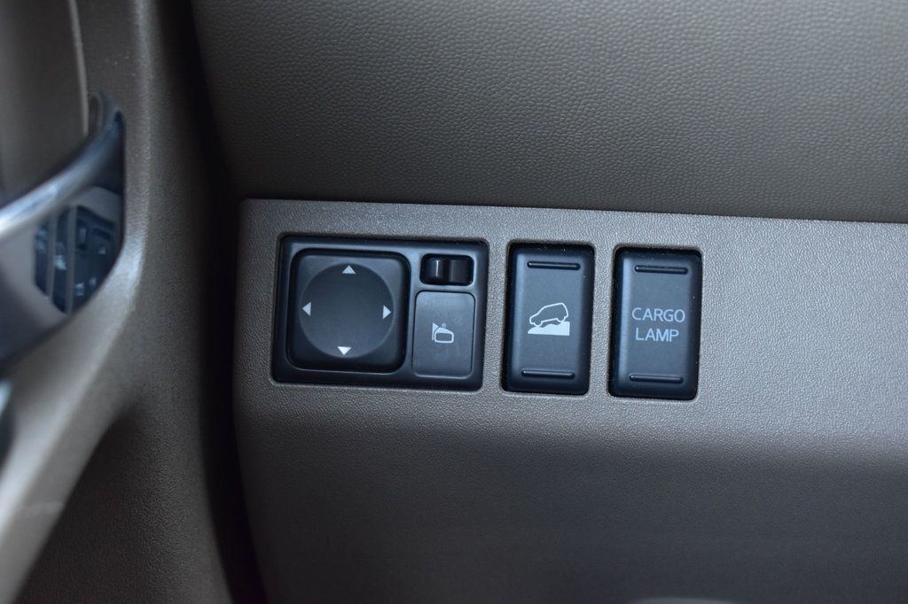 2015 Nissan Frontier 4WD Crew Cab SWB Automatic SV - 23033383 - 35