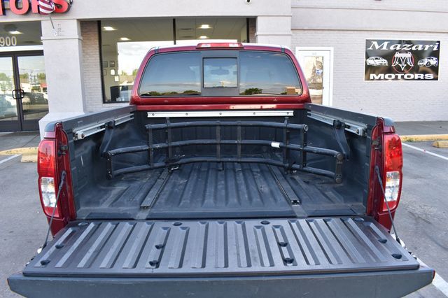 2015 Nissan Frontier 4WD Crew Cab SWB Automatic SV - 23033383 - 36