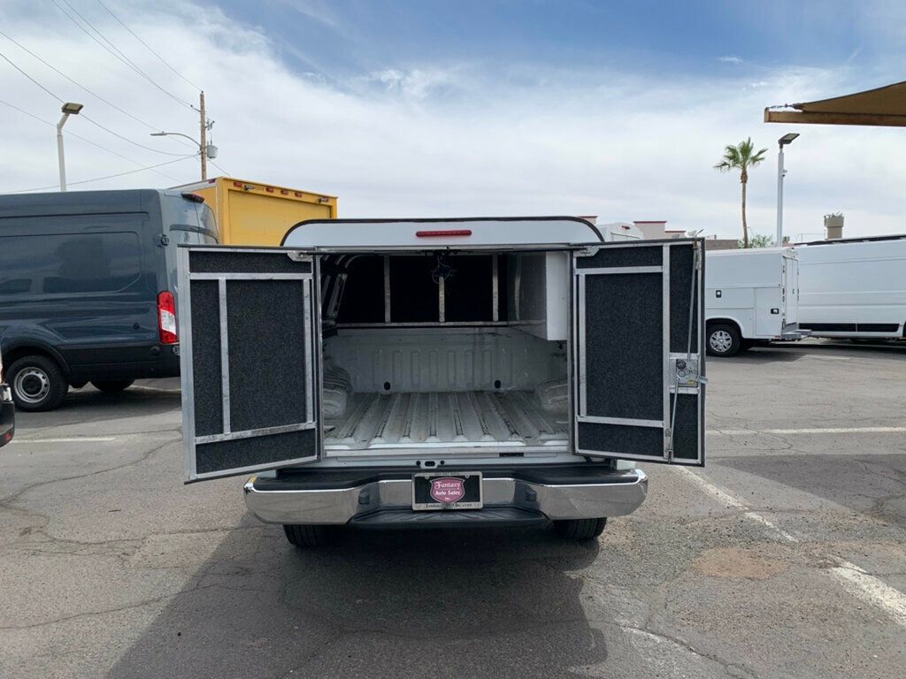 2015 Nissan Frontier 4WD King Cab Automatic SV - 23018233 - 9