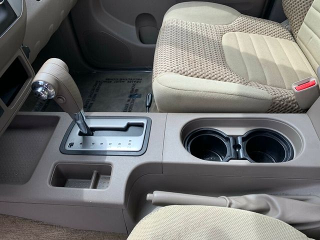 2015 Nissan Frontier 4WD King Cab Automatic SV - 23018233 - 32