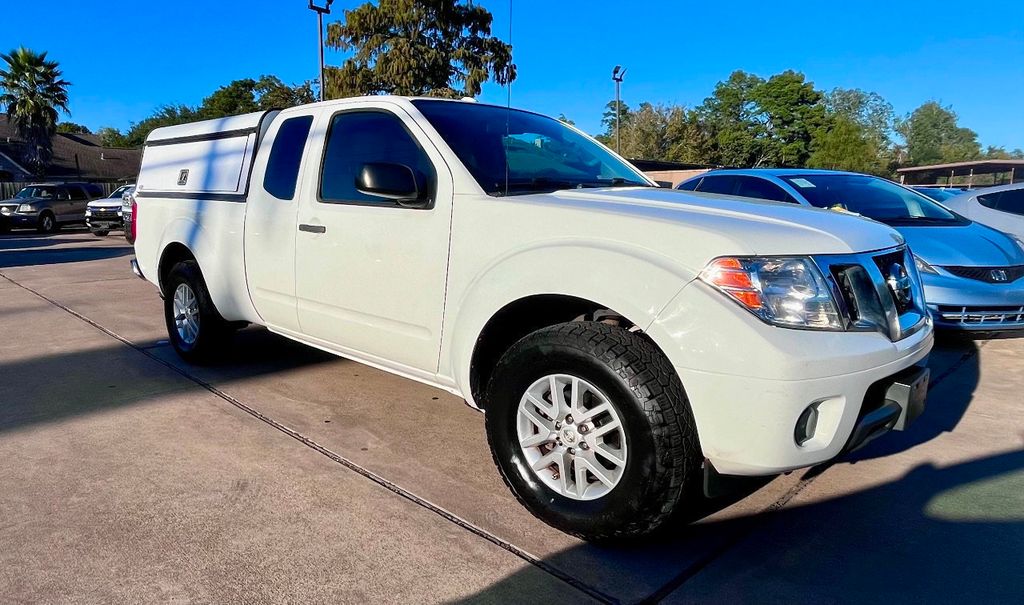 2015 Nissan Frontier 4WD King Cab Automatic SV - 22212455 - 3