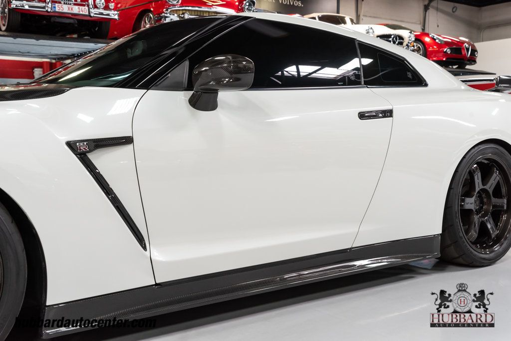 2015 Nissan GT-R 2dr Coupe Black Edition - 22497326 - 46