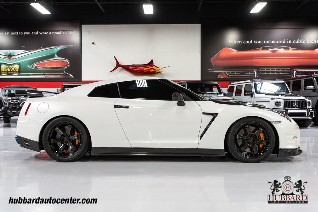 2015 Nissan GT-R 2dr Coupe Black Edition - 22497326 - 8