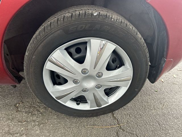 2015 Nissan Leaf 4dr Hatchback S - 23023730 - 9