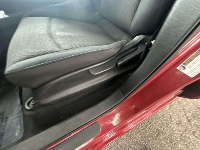 2015 Nissan Leaf 4dr Hatchback S - 23023730 - 12