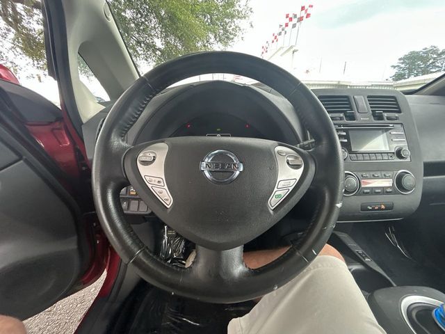 2015 Nissan Leaf 4dr Hatchback S - 23023730 - 14