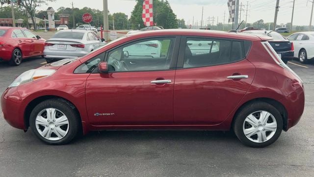2015 Nissan Leaf 4dr Hatchback S - 23023730 - 4