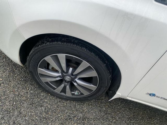 2015 Nissan Leaf 4dr Hatchback SL - 22958752 - 12