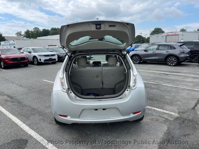 2015 Nissan Leaf 4dr Hatchback SV - 23070254 - 12