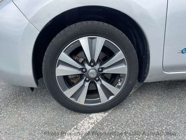 2015 Nissan Leaf 4dr Hatchback SV - 23070254 - 13