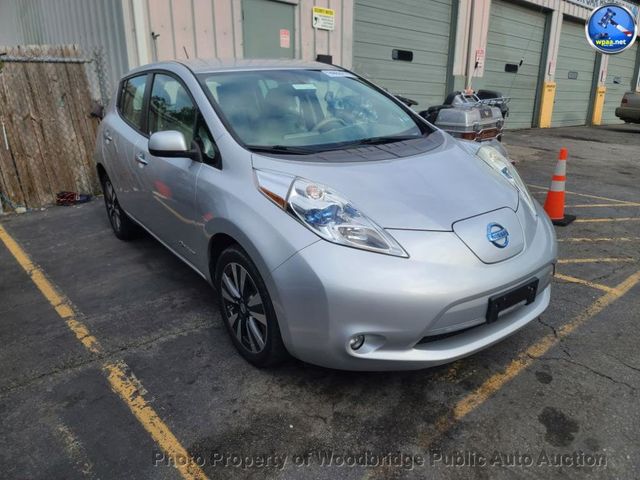 2015 Nissan Leaf 4dr Hatchback SV - 23070254 - 2