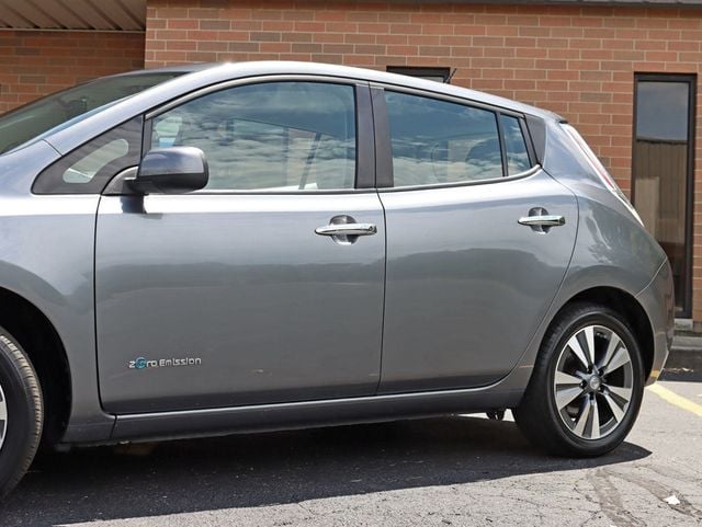 2015 Nissan Leaf 4dr Hatchback SV - 22500336 - 1