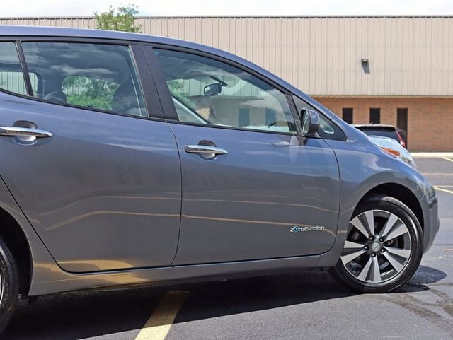 2015 Nissan Leaf 4dr Hatchback SV - 22500336 - 3