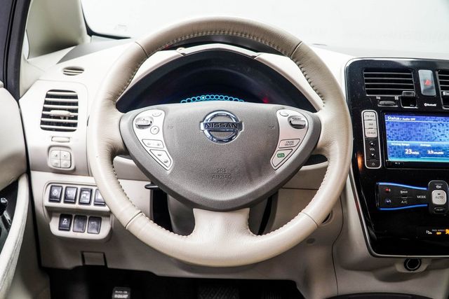 2015 Nissan Leaf 4dr Hatchback SV - 22927610 - 14