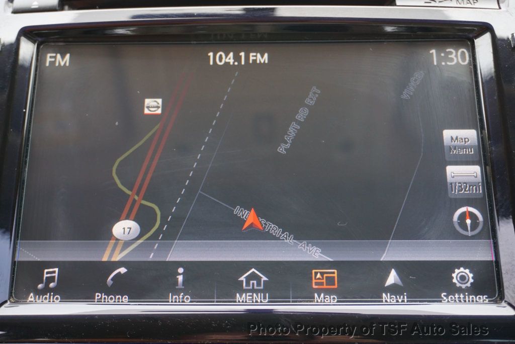 2015 Nissan Murano Platinum photo 19